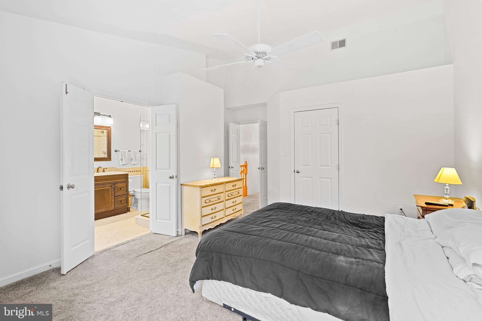 JAMES CREEK - Residential