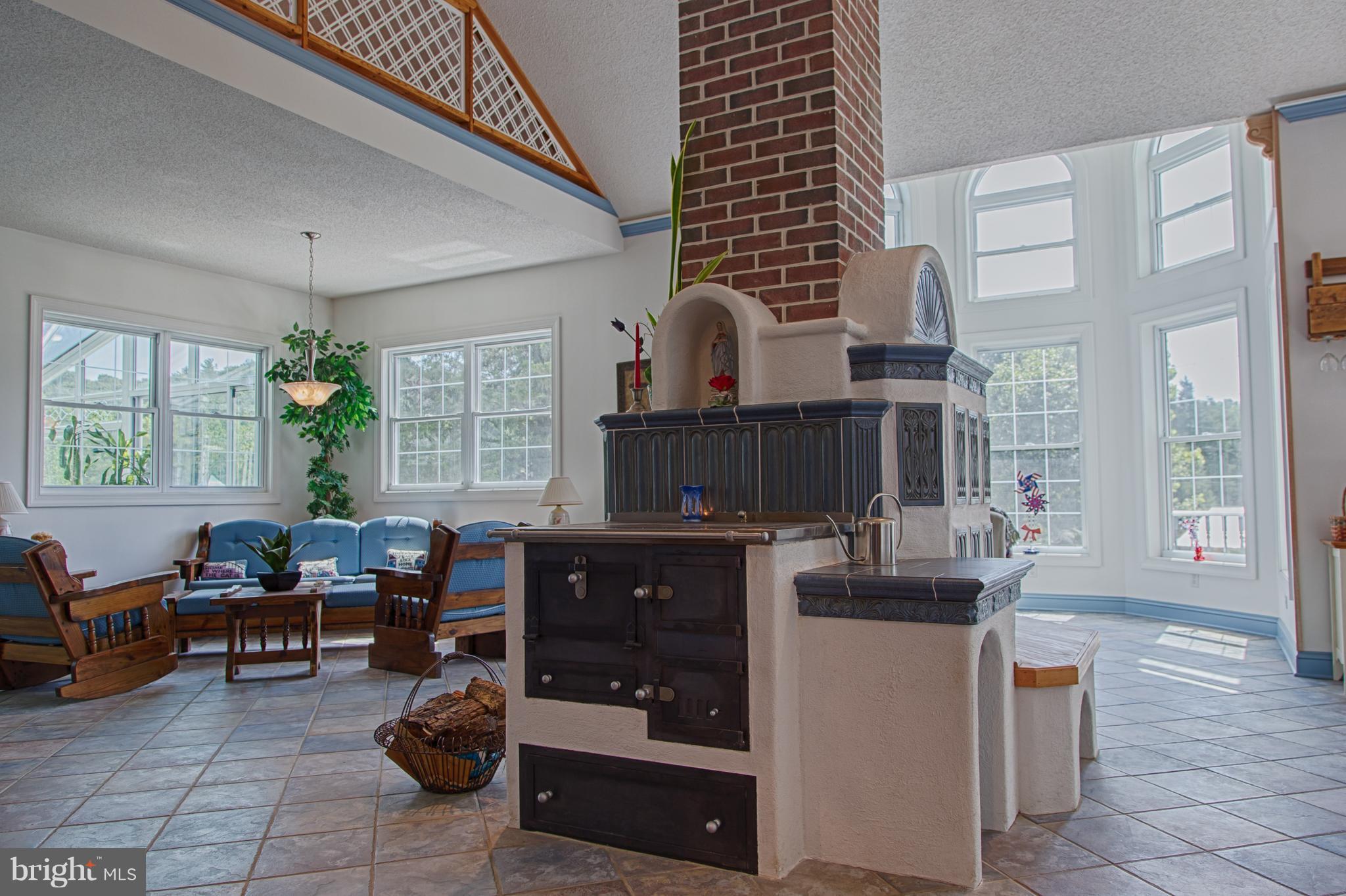 HORSESHOE BEND - Residential