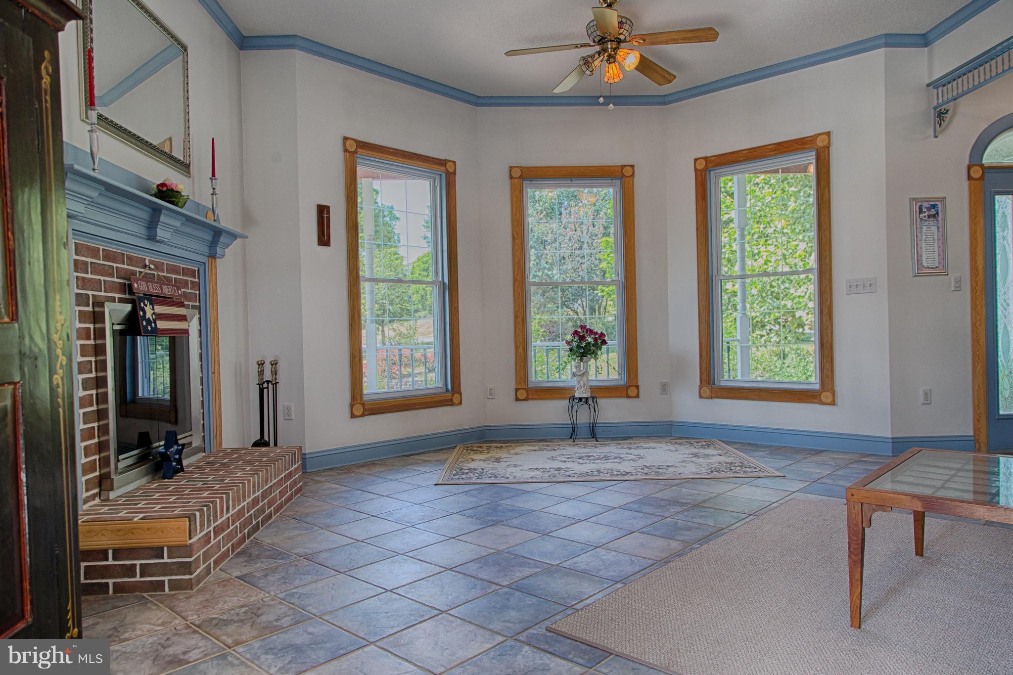 HORSESHOE BEND - Residential