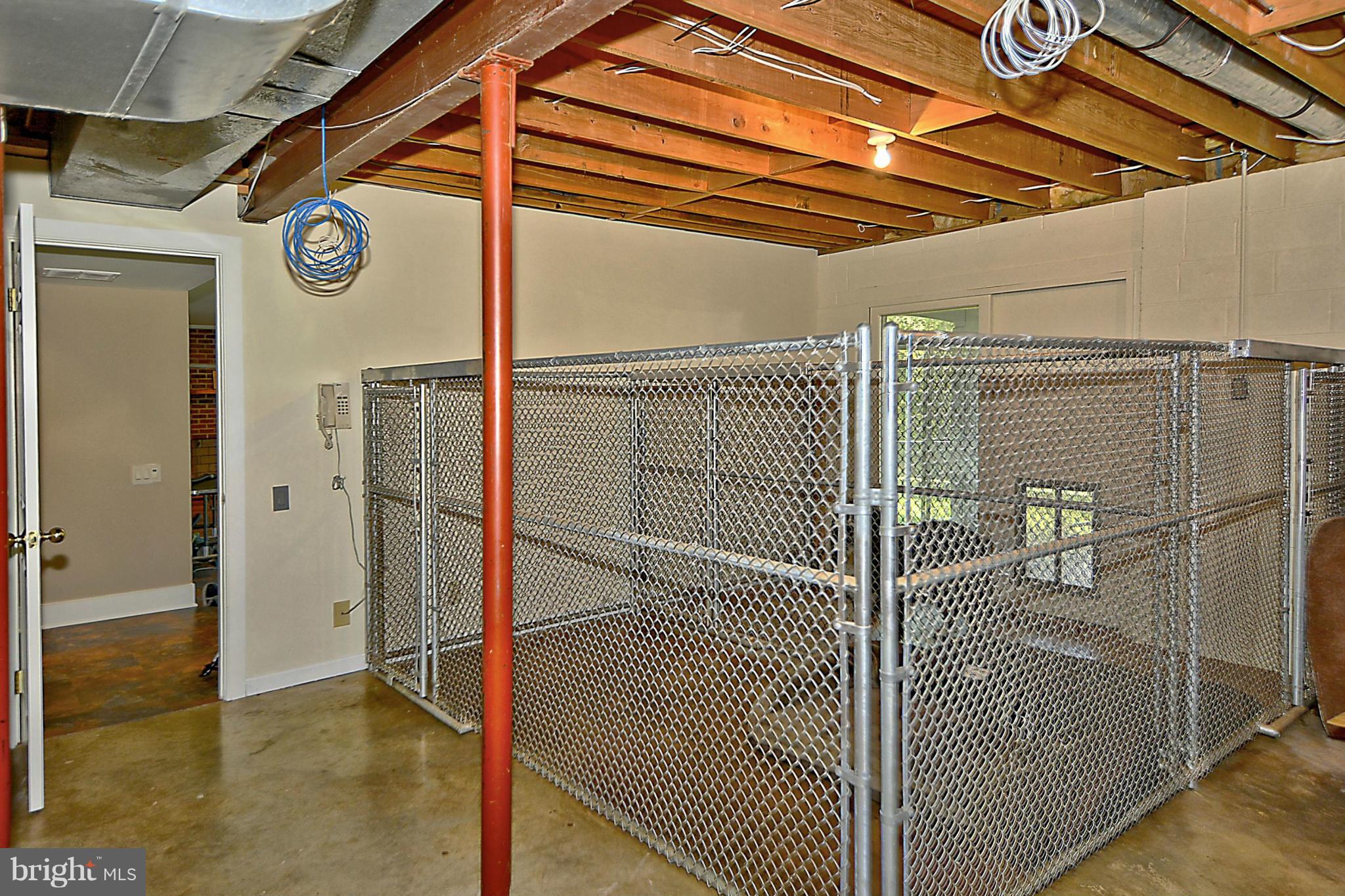 POMPS FARM ESTATES - Farm