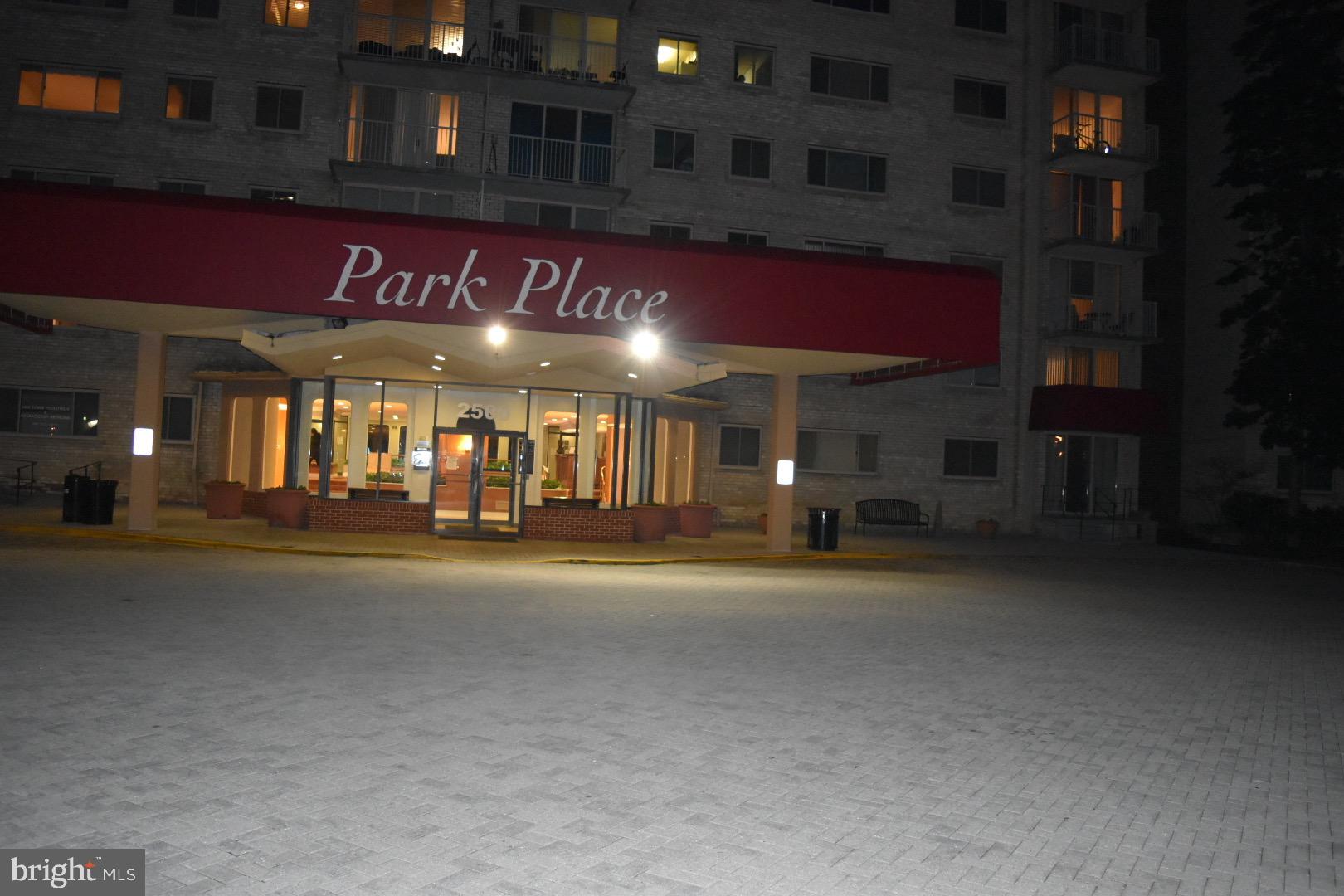 PARK PLACE - Residential Lease