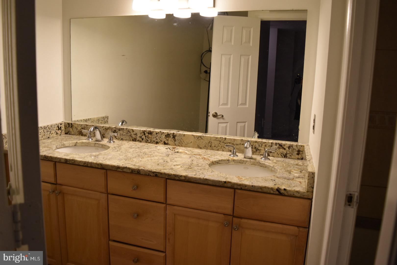 PARK PLACE - Residential Lease