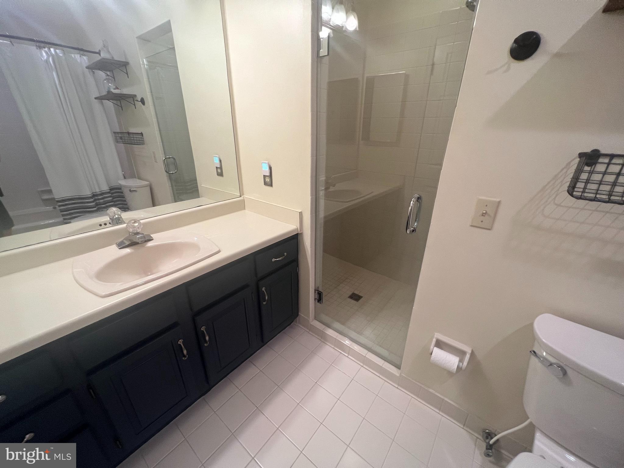 OYSTER COVE - Residential Lease