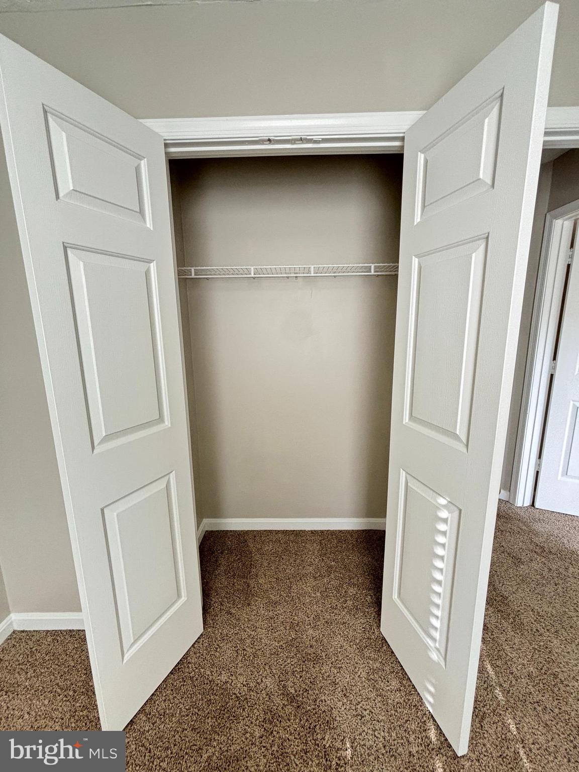 CHARLESTOWN COMMONS - Residential Lease