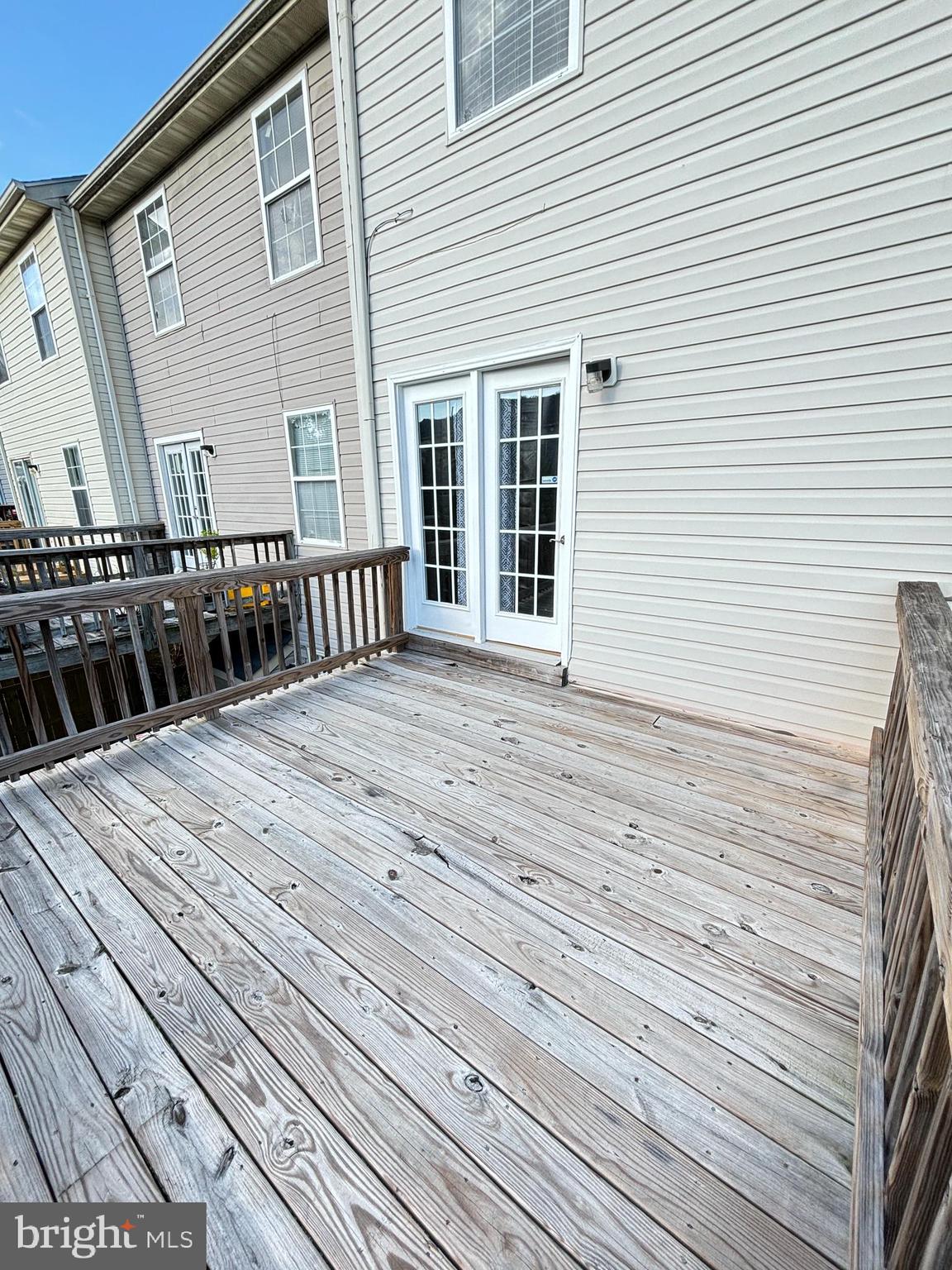 CHARLESTOWN COMMONS - Residential Lease