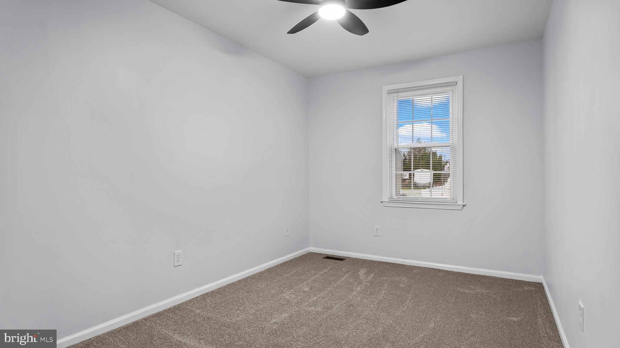 HARVEST RUN WEST - Residential