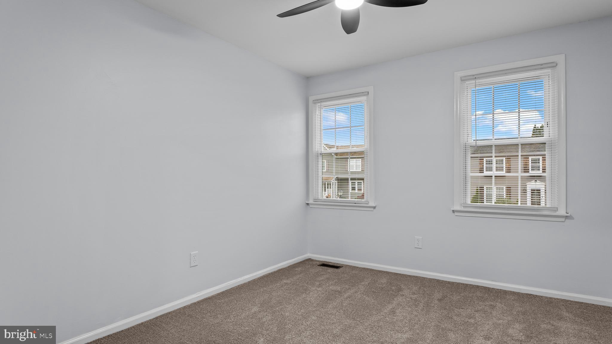 HARVEST RUN WEST - Residential