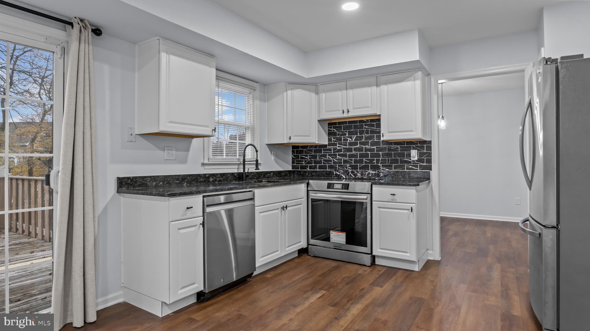 HARVEST RUN WEST - Residential