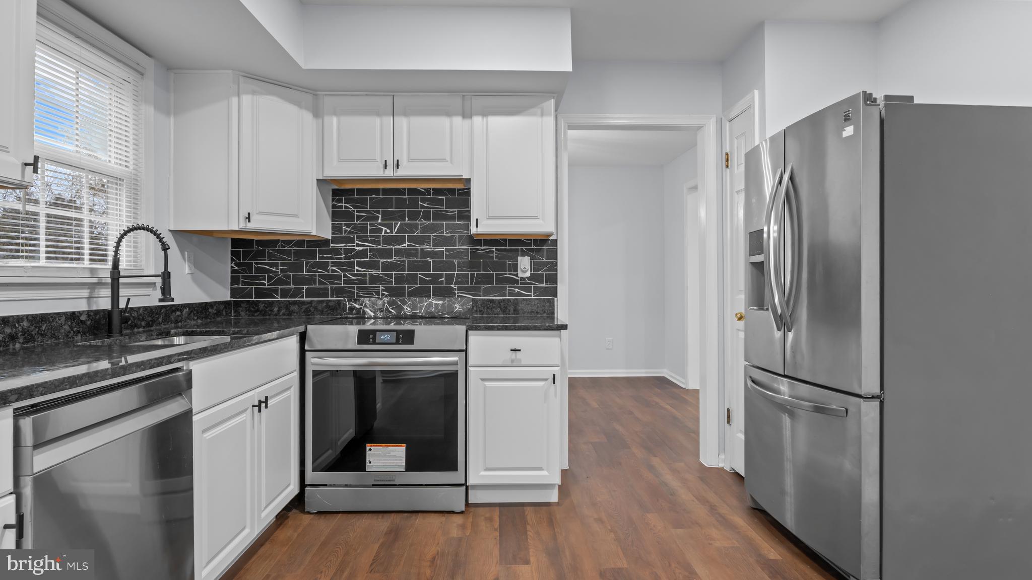 HARVEST RUN WEST - Residential