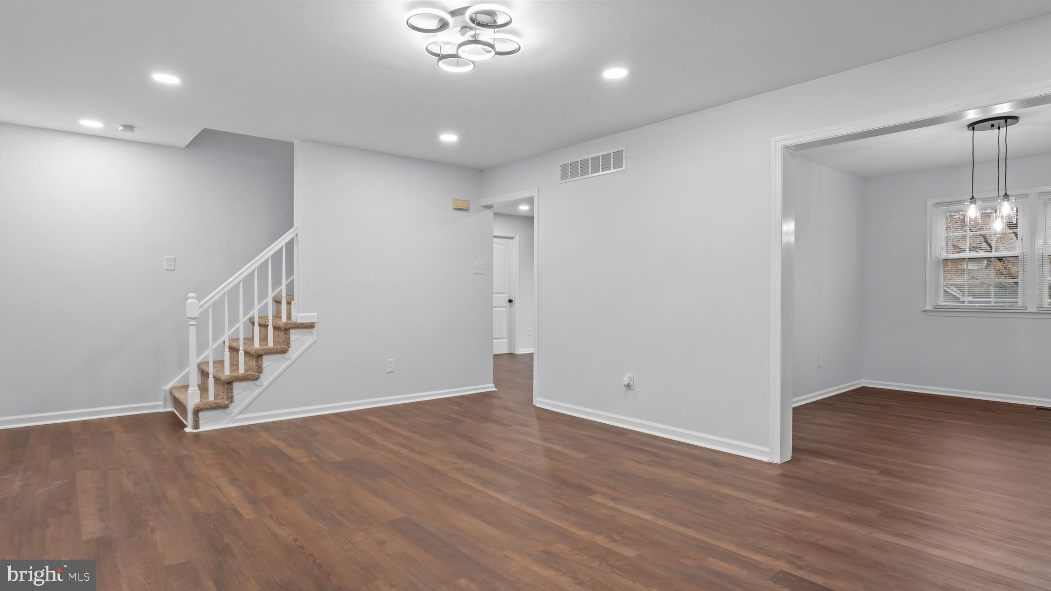 HARVEST RUN WEST - Residential