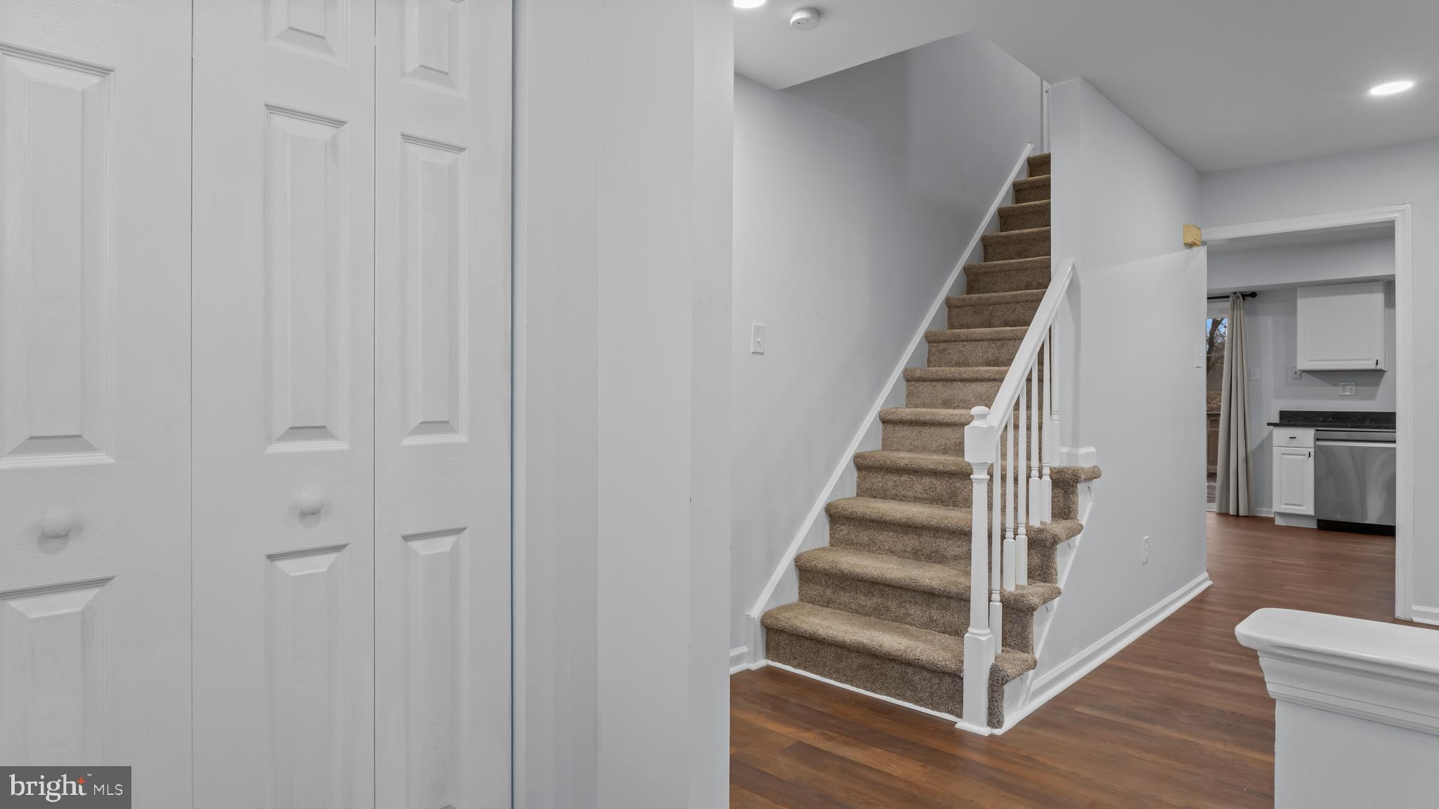 HARVEST RUN WEST - Residential