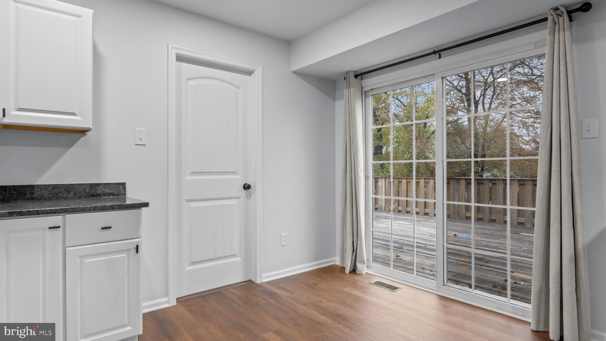 HARVEST RUN WEST - Residential