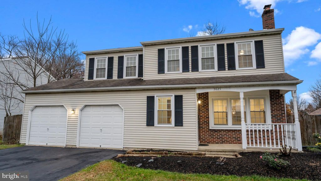 Photo of 5625 Cricket Lane, BENSALEM, PA 19020 (MLS # PABU2109678)