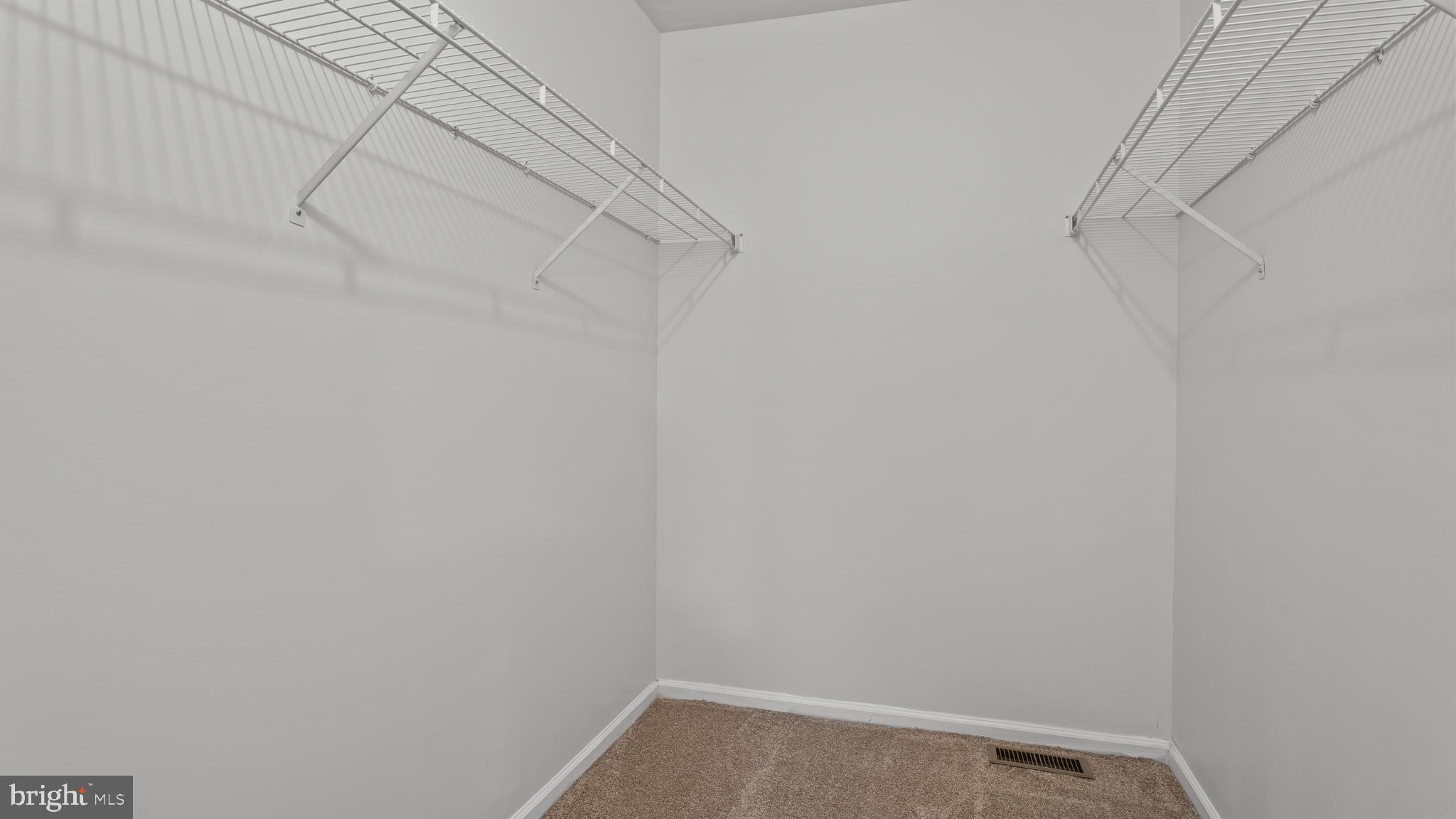 HARVEST RUN WEST - Residential