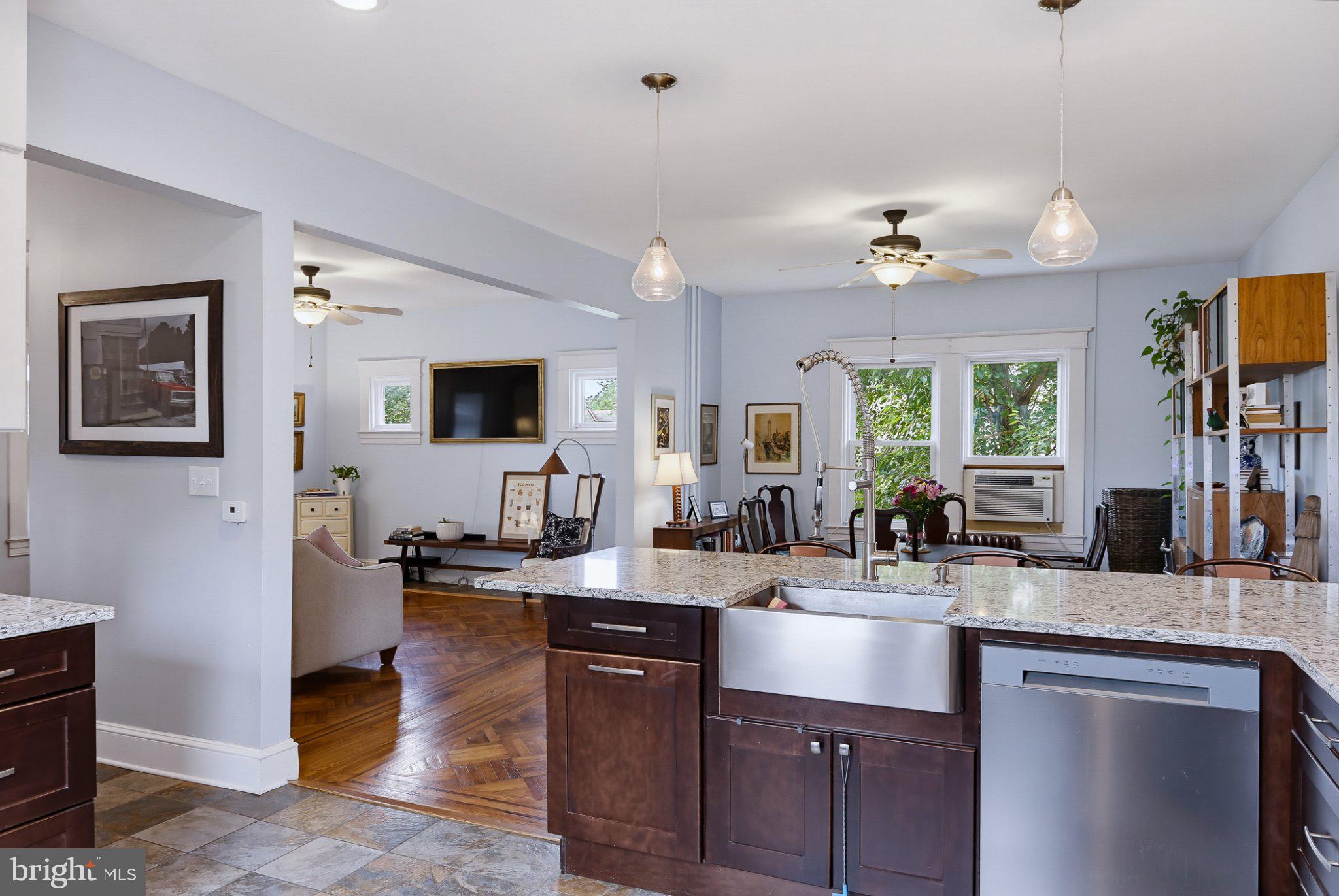 3030 IONA TERRACE