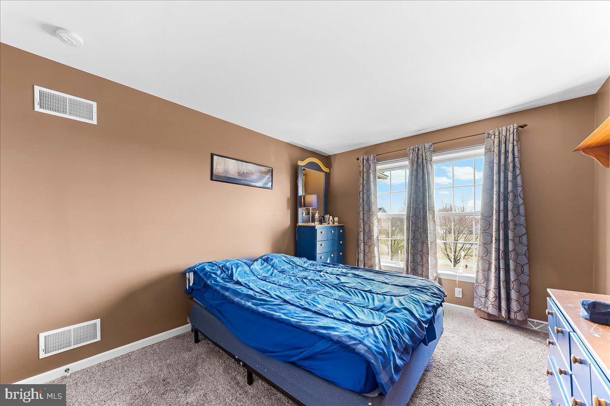 KENT FARM - Residential