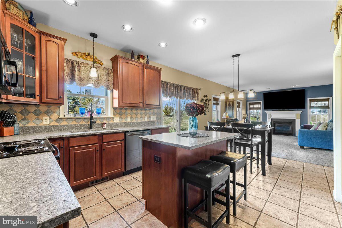 KENT FARM - Residential