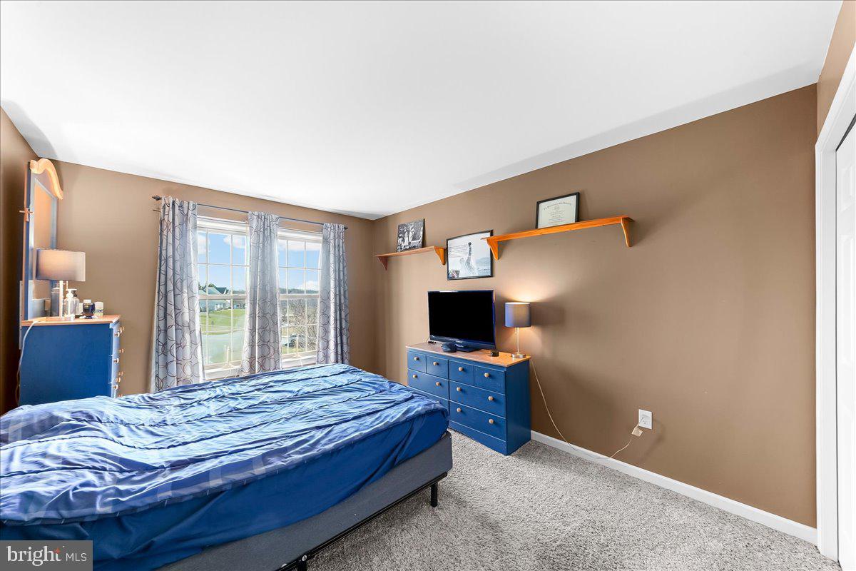 KENT FARM - Residential