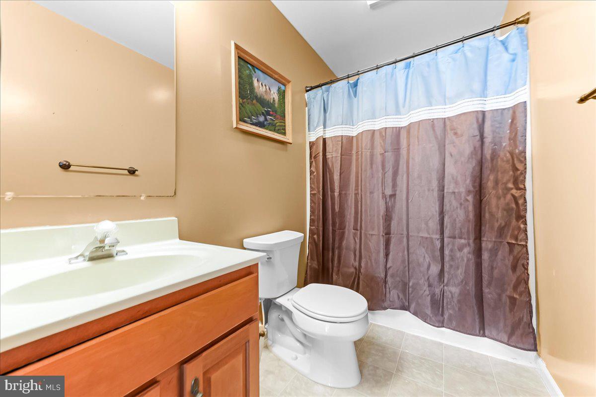 KENT FARM - Residential