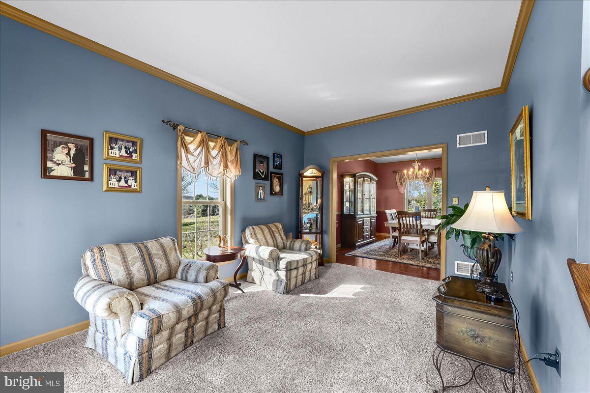 KENT FARM - Residential