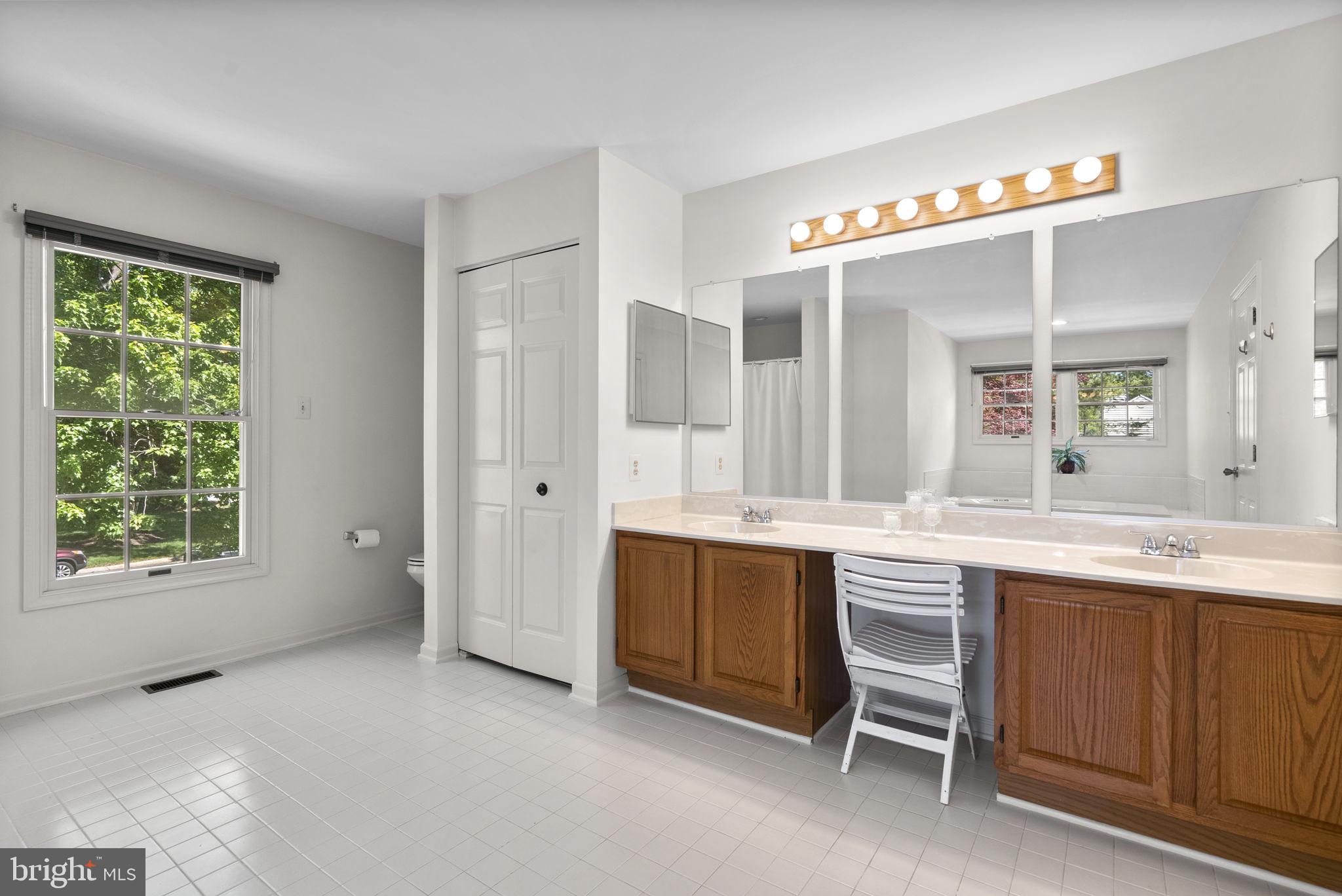 HAMMOND HILLS - Residential