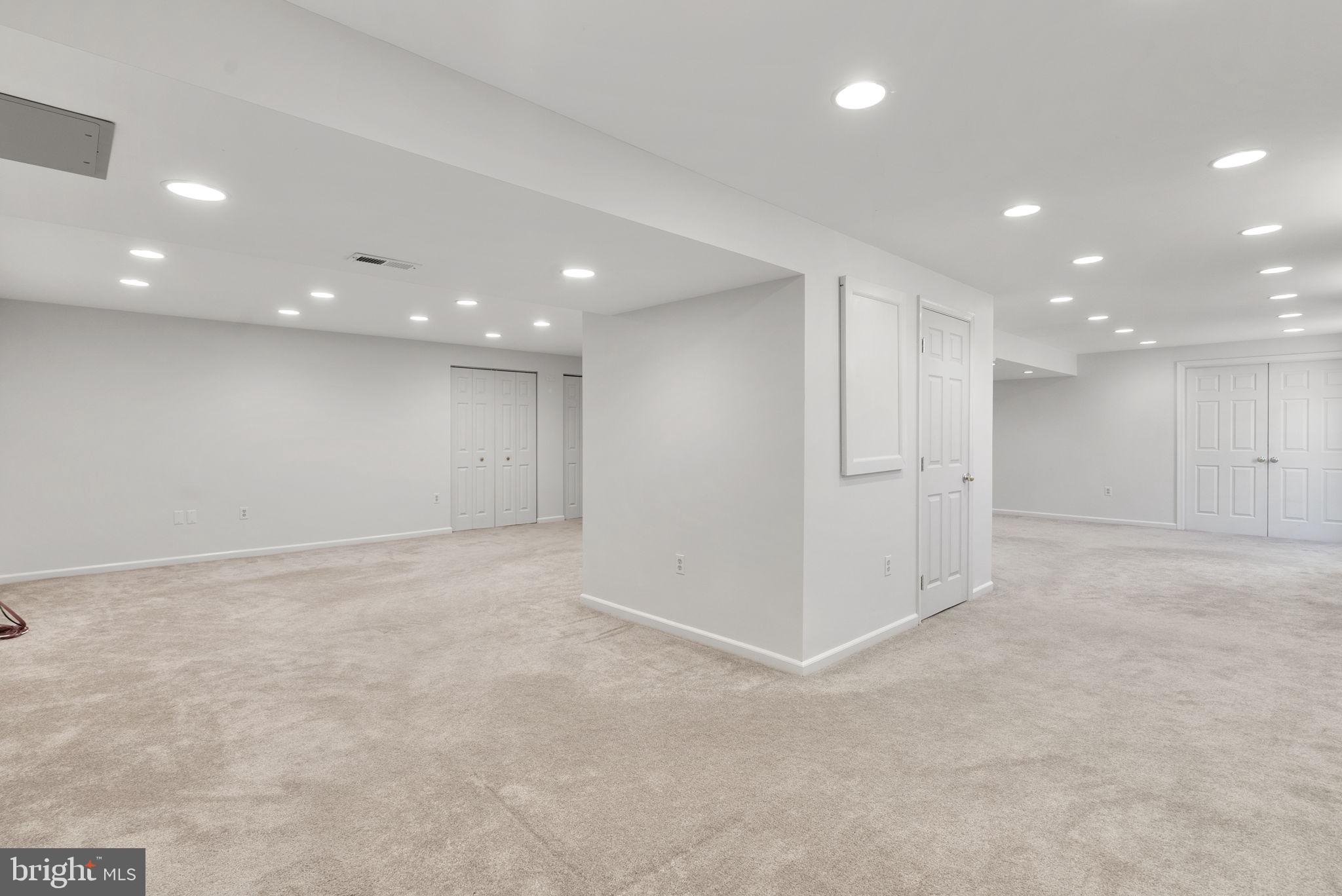 HAMMOND HILLS - Residential