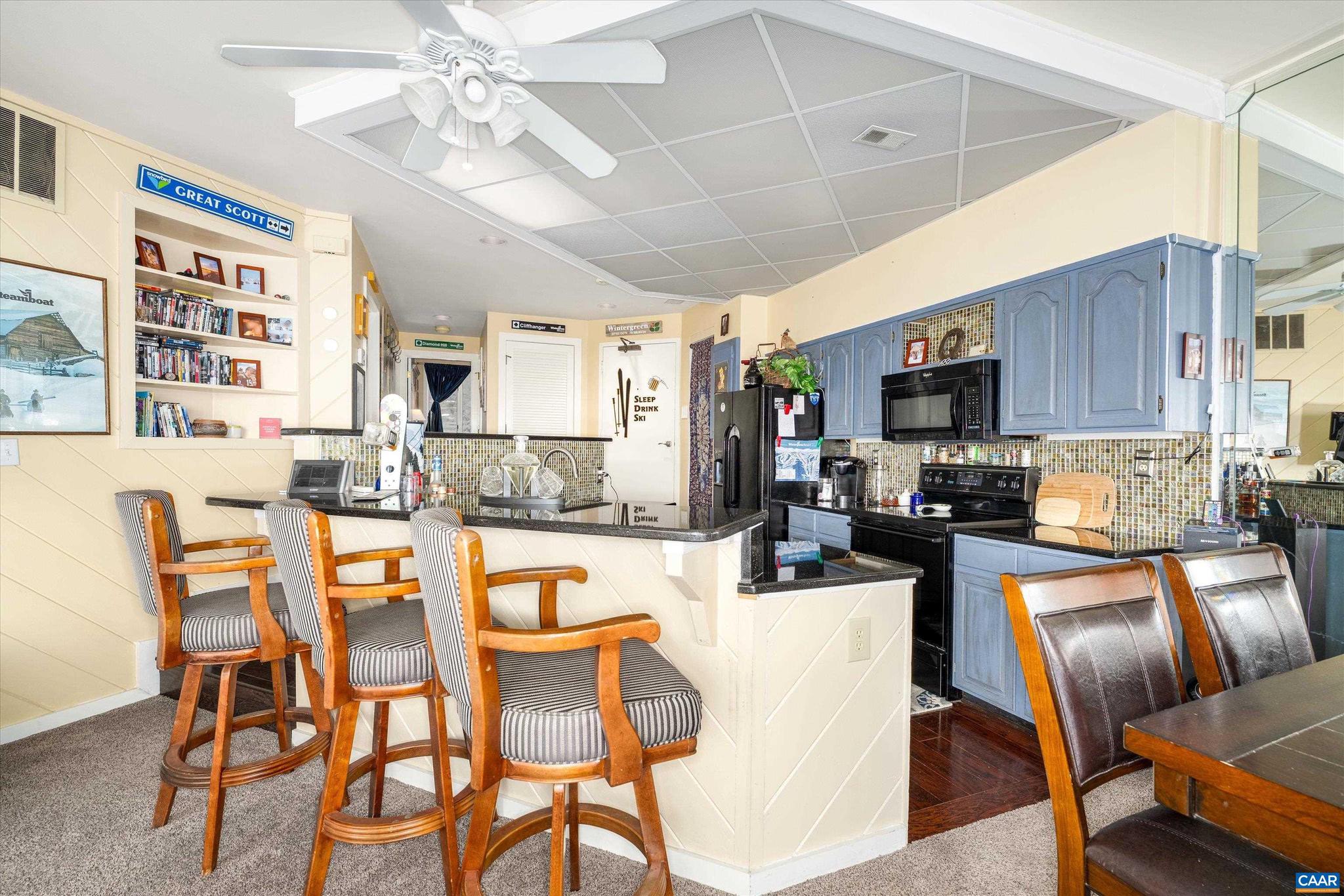 WINTERGREEN RESORT - Residential