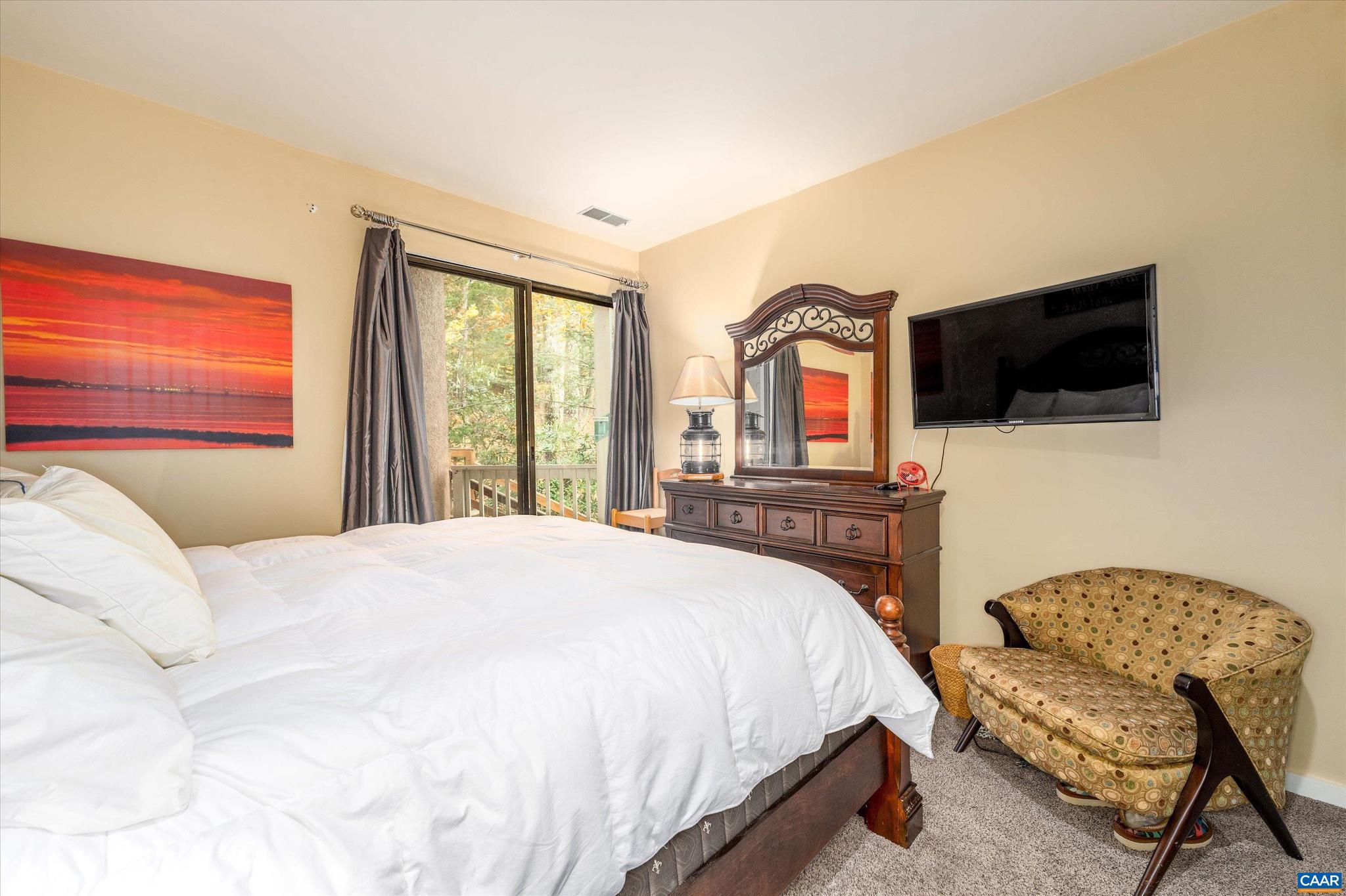 WINTERGREEN RESORT - Residential