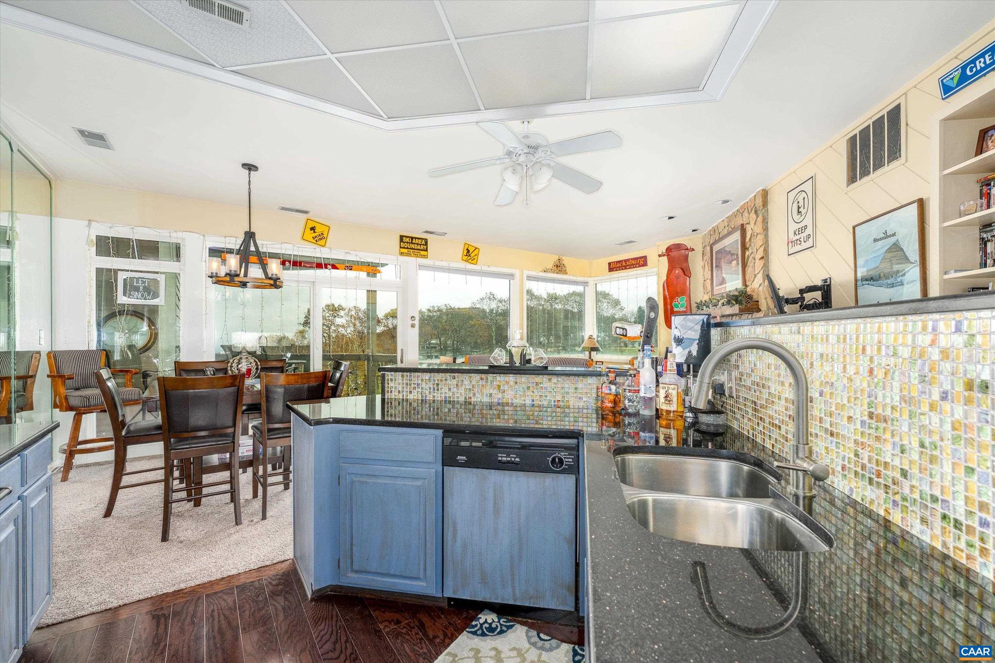 WINTERGREEN RESORT - Residential