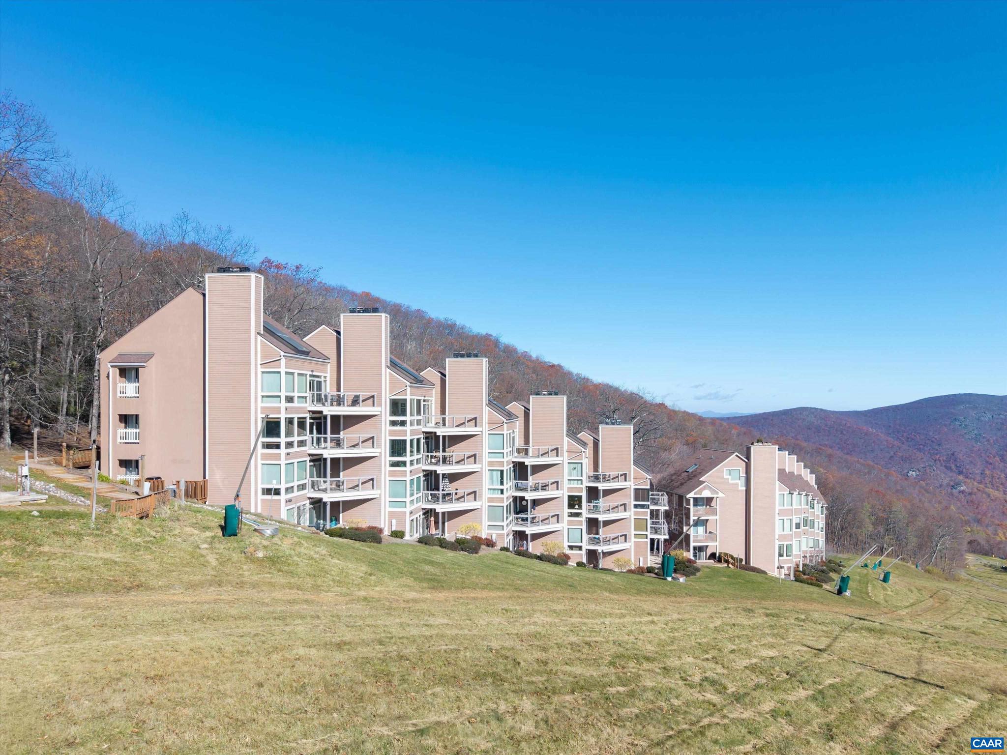 WINTERGREEN RESORT - Residential