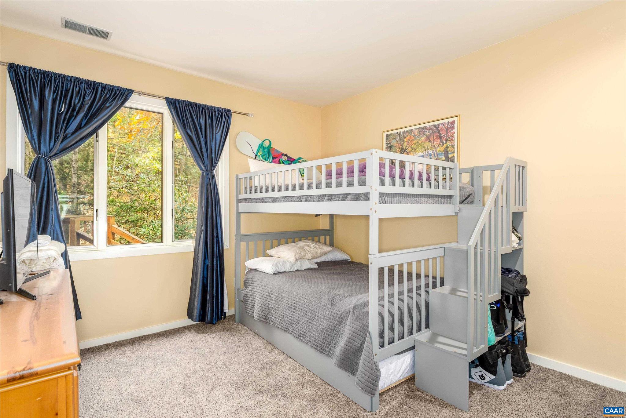 WINTERGREEN RESORT - Residential