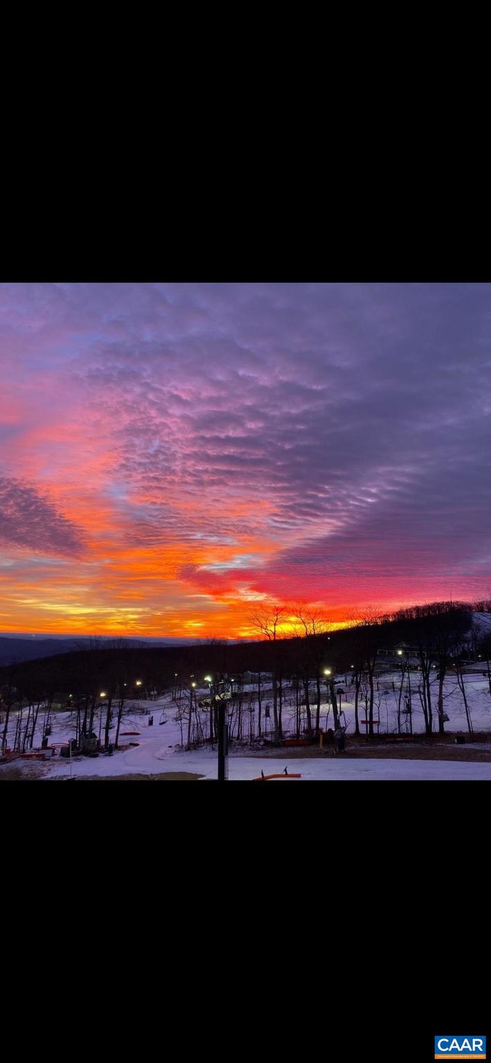 WINTERGREEN RESORT - Residential