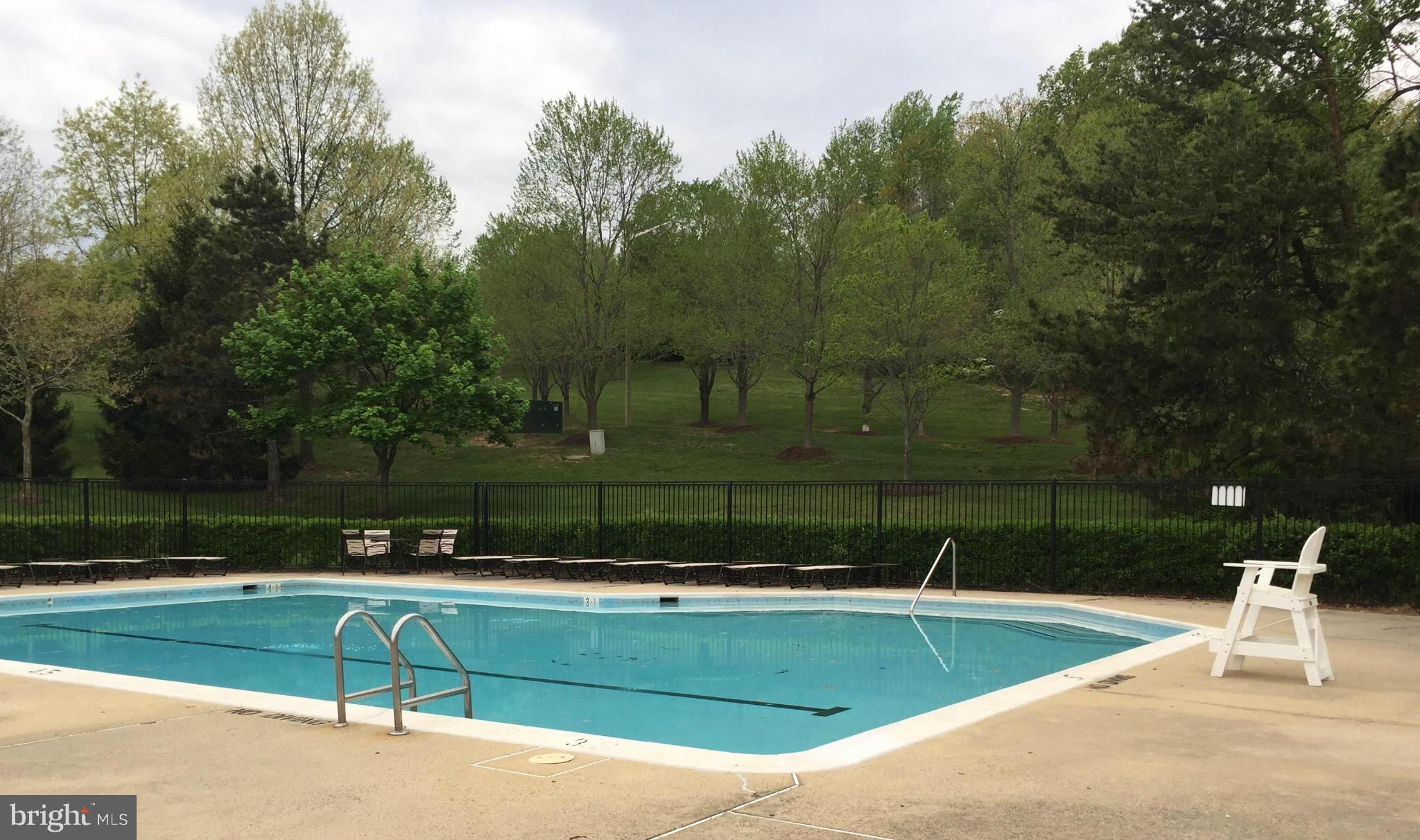 STRATFORD PLACE AT KINGS - Residential