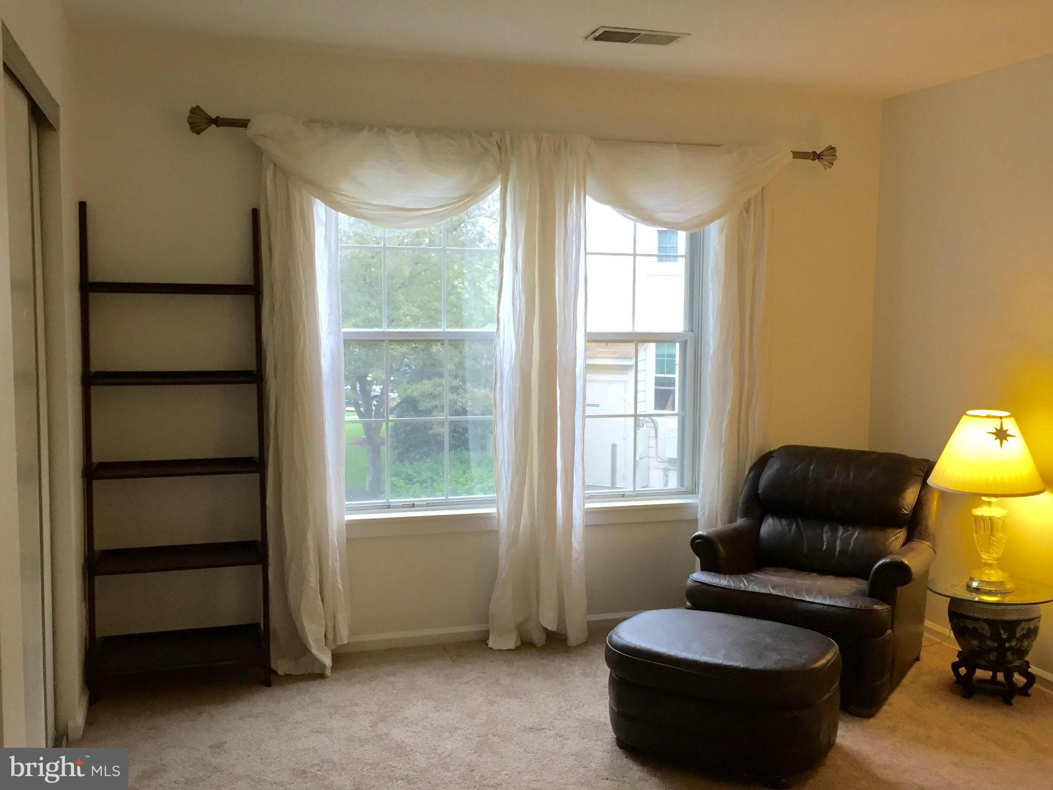 STRATFORD PLACE AT KINGS - Residential