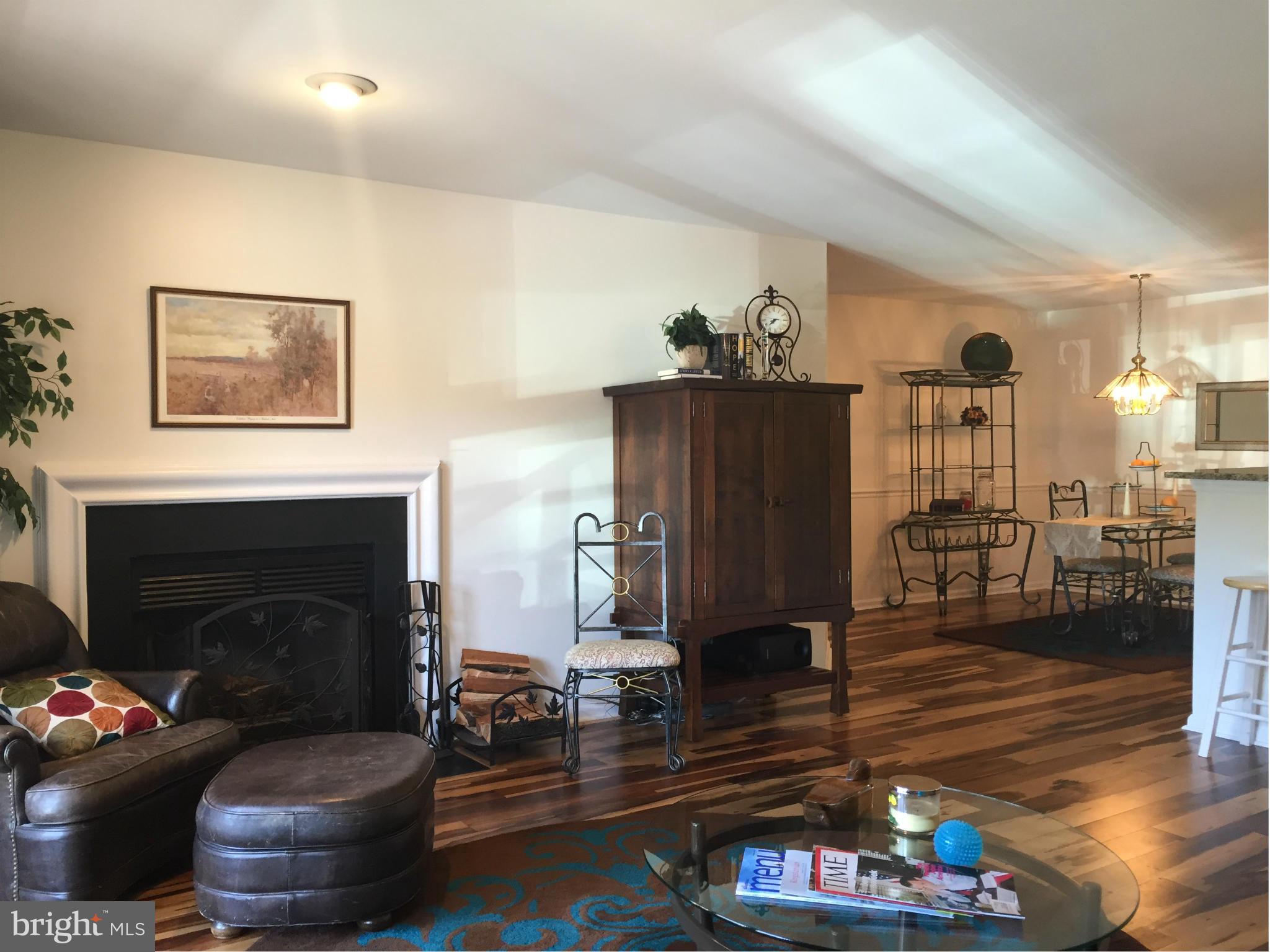 STRATFORD PLACE AT KINGS - Residential