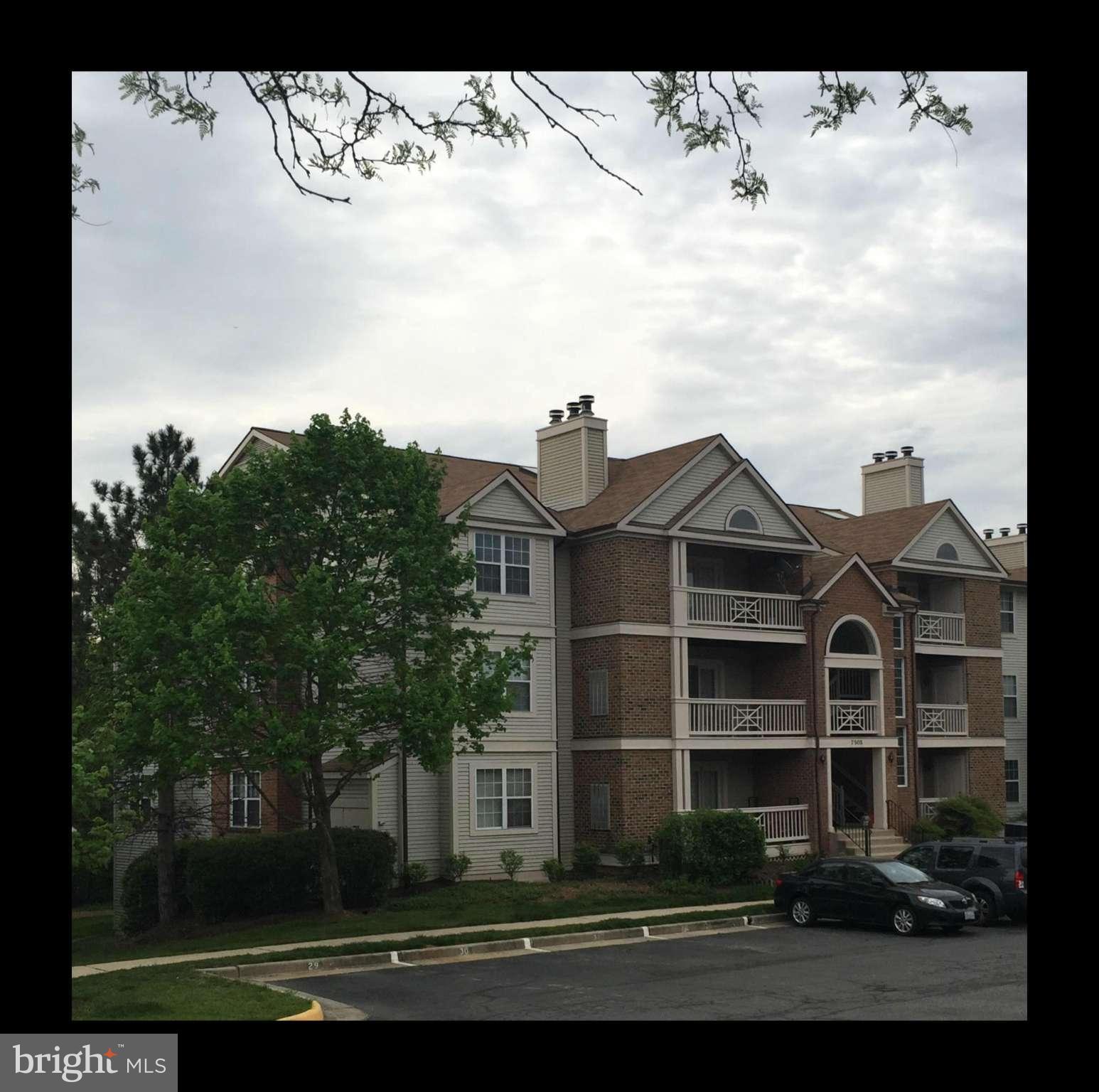 STRATFORD PLACE AT KINGS - Residential