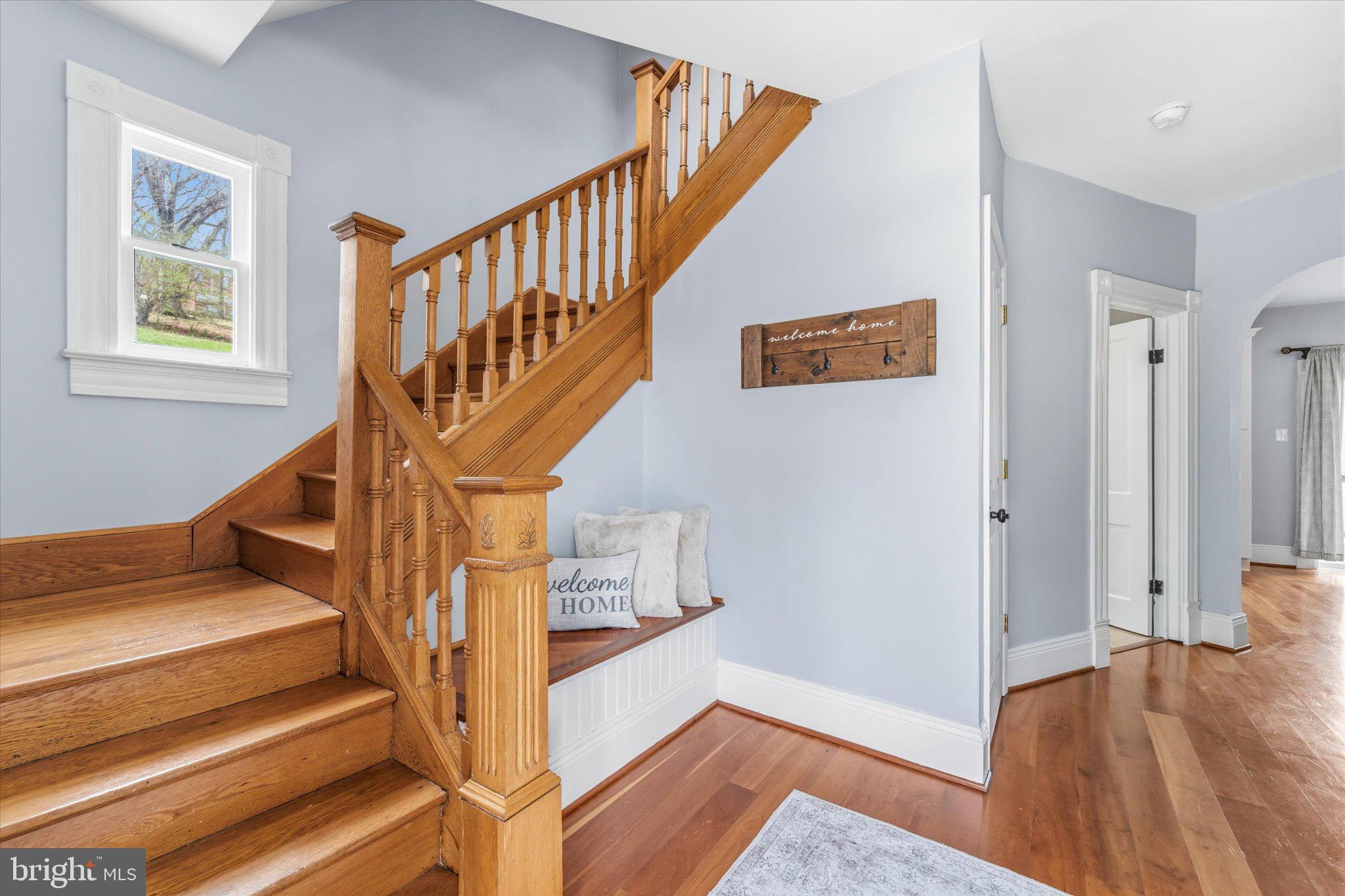 NORTH RIVER TOWN - Residential