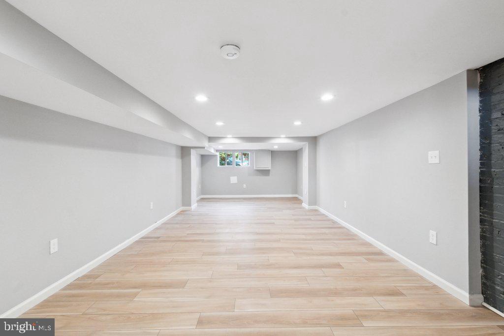 HAMPDEN HISTORIC DISTRICT - Residential