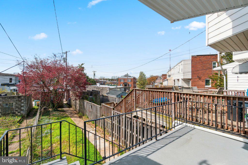 HAMPDEN HISTORIC DISTRICT - Residential