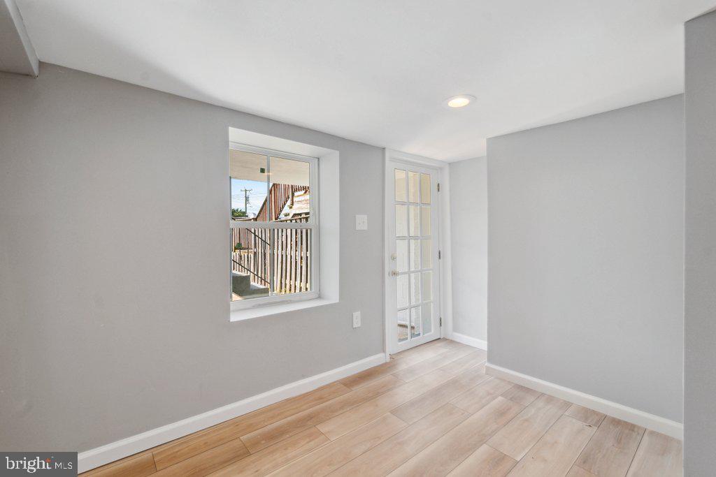 HAMPDEN HISTORIC DISTRICT - Residential