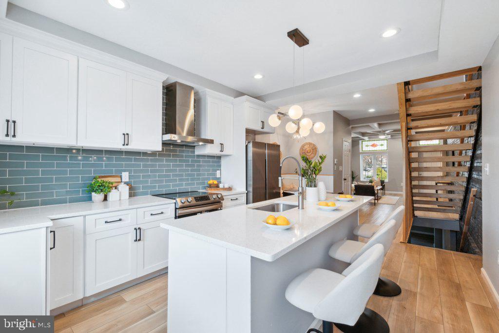 HAMPDEN HISTORIC DISTRICT - Residential