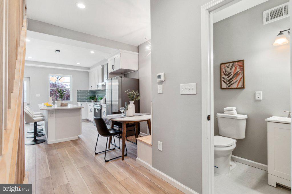 HAMPDEN HISTORIC DISTRICT - Residential