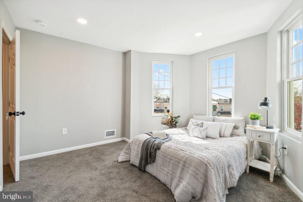 HAMPDEN HISTORIC DISTRICT - Residential