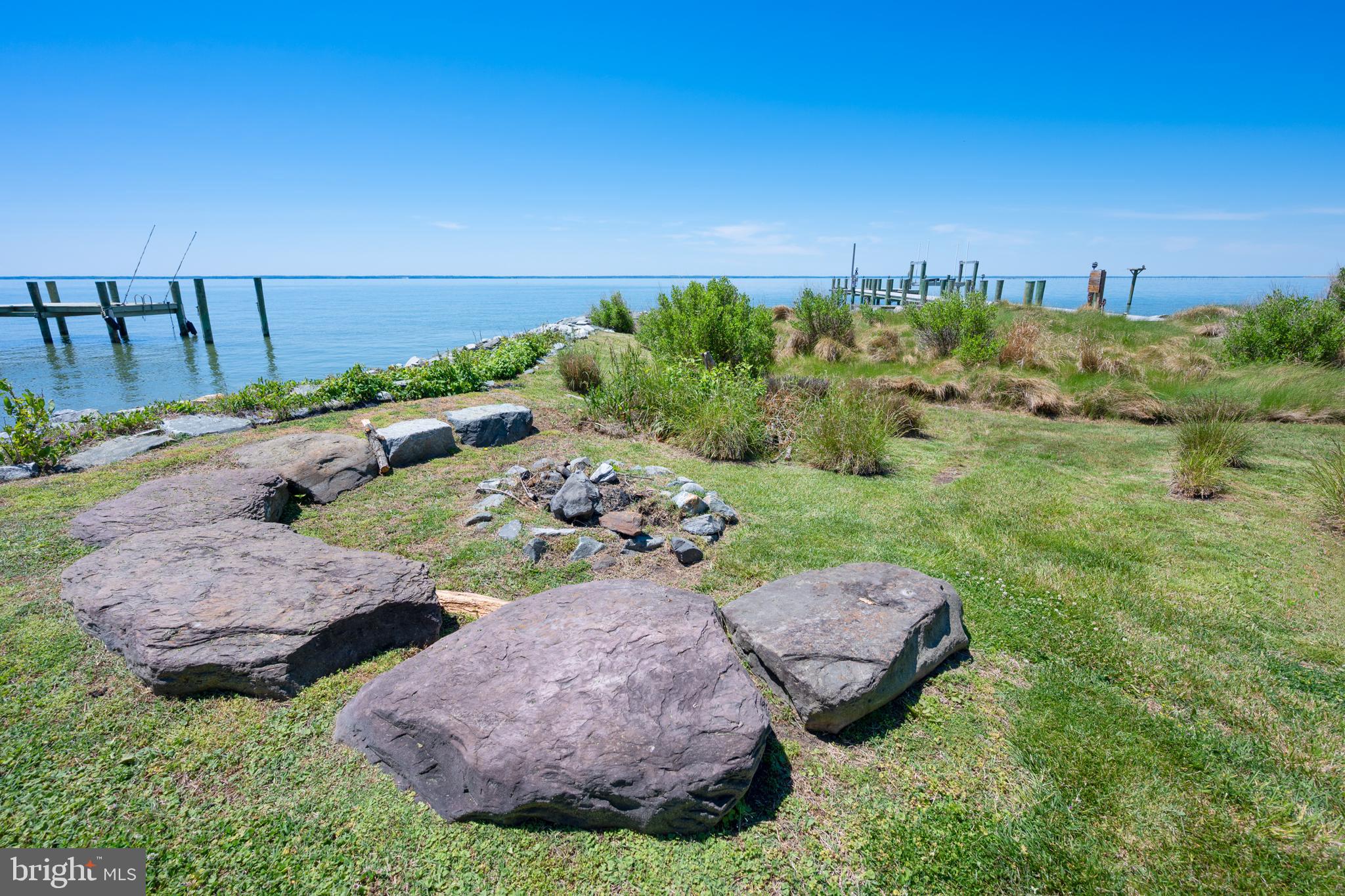 PAW PAW COVE - Residential