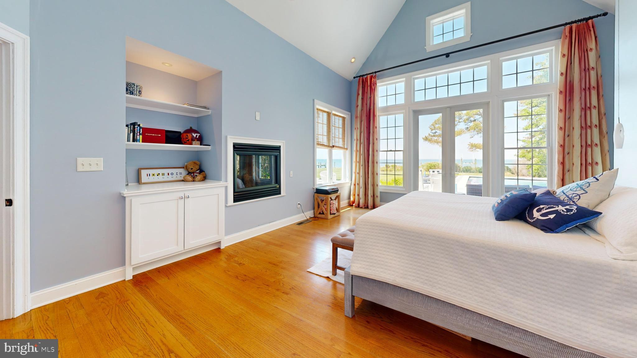 PAW PAW COVE - Residential