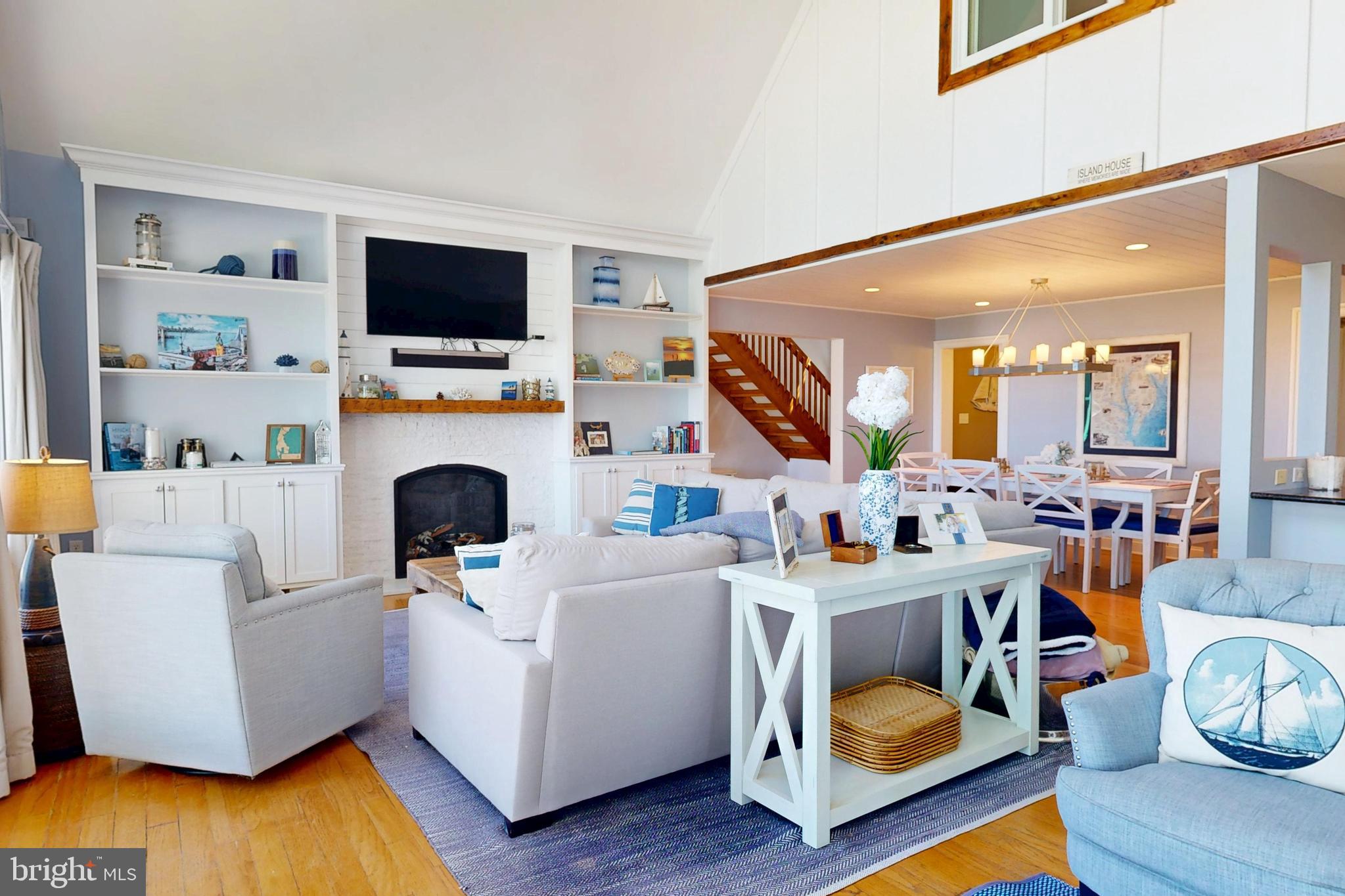 PAW PAW COVE - Residential