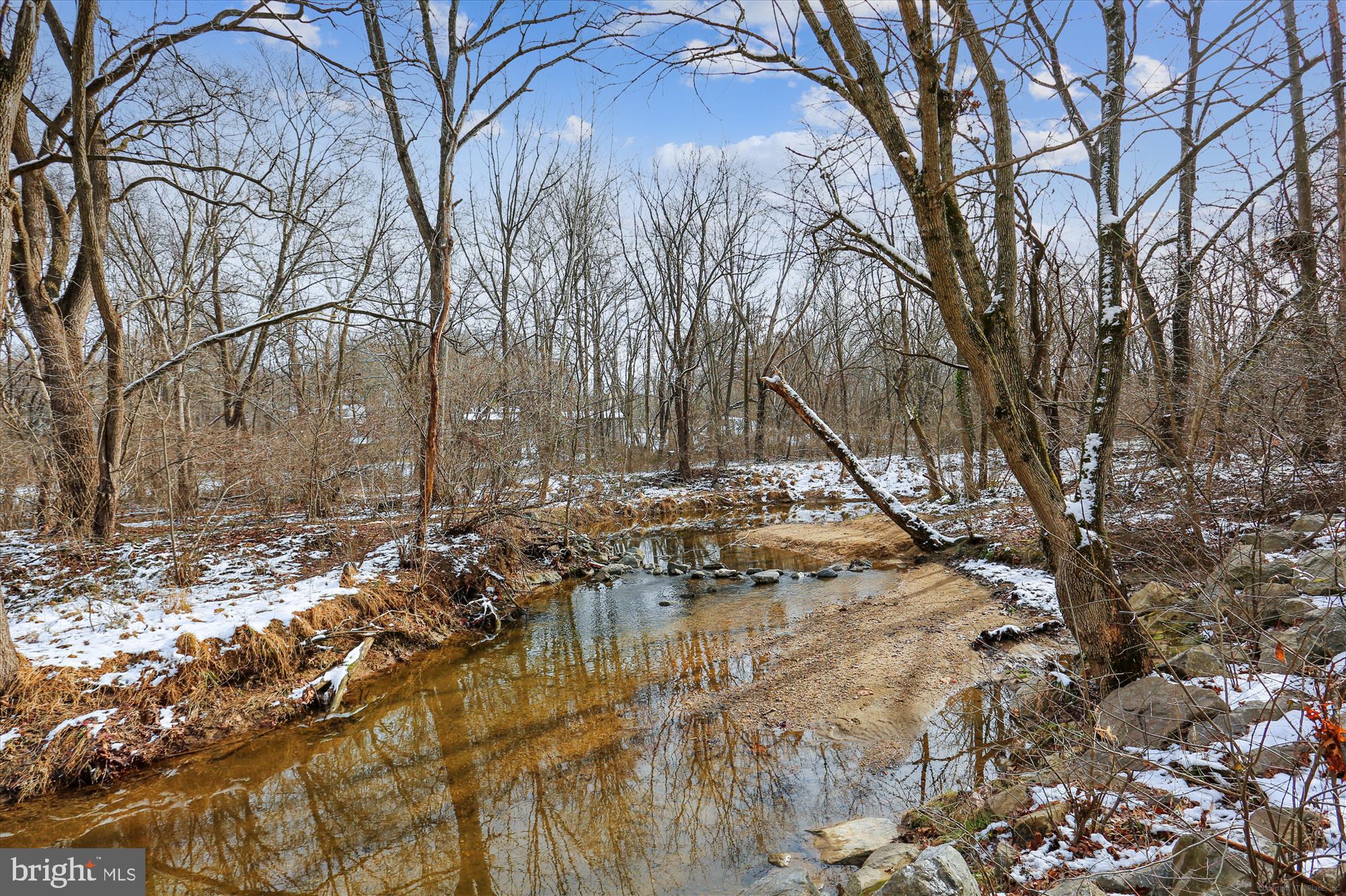 NATHANS HILL - Residential Lease