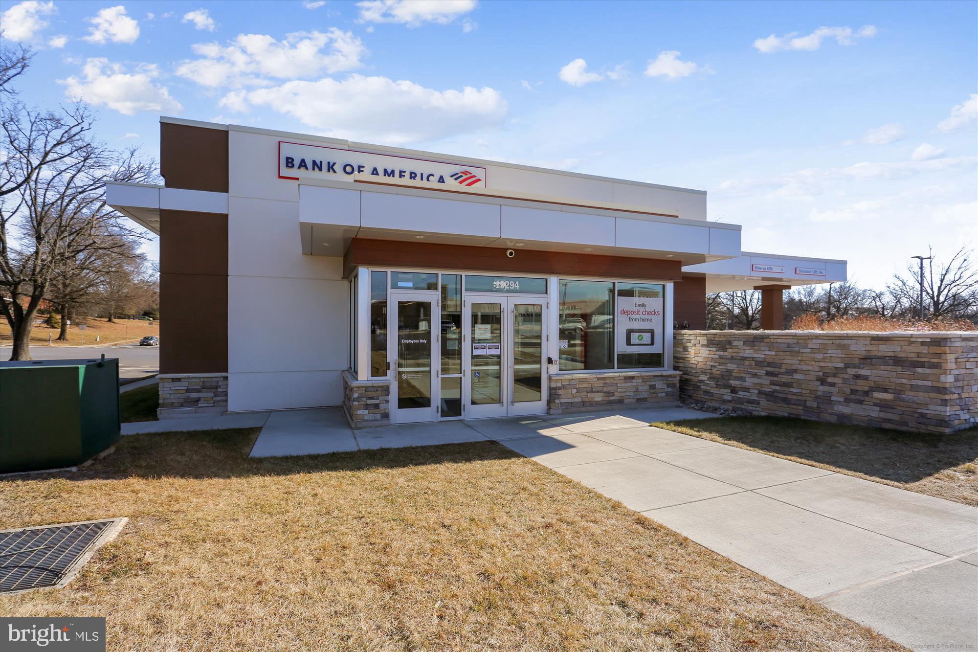 NATHANS HILL - Residential Lease