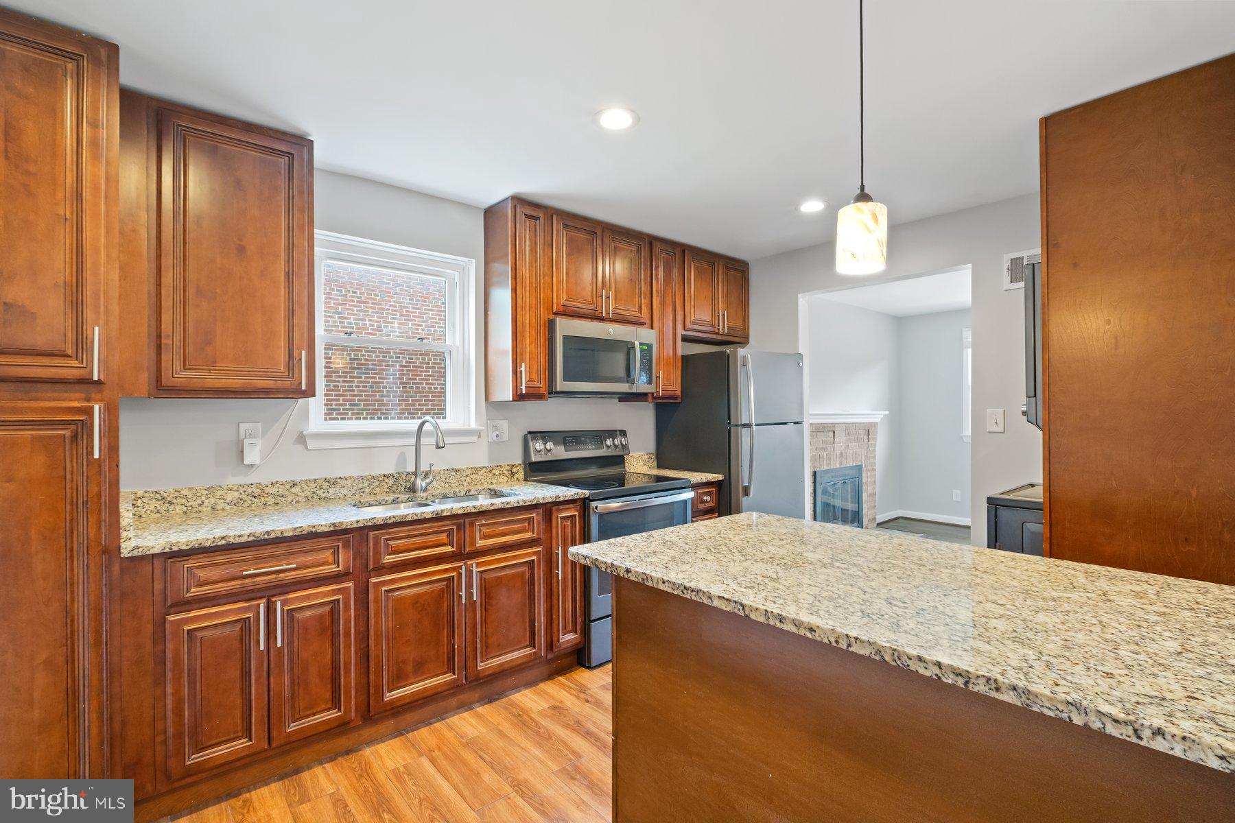 SUNNY ACRES - Residential