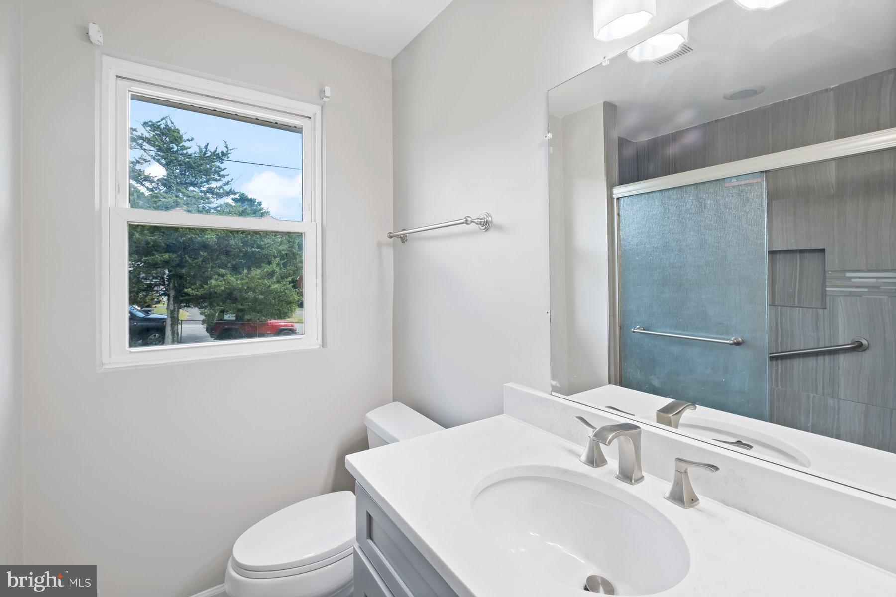 SUNNY ACRES - Residential